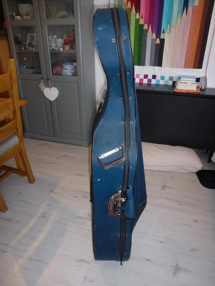 Verkoop 4/4 cello met koffer, Muziek en Instrumenten, Strijkinstrumenten | Cello's, Gebruikt, 4/4-cello, Met koffer, Ophalen