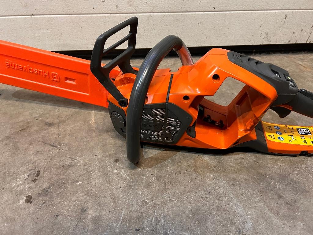 Husqvarna 240i 536 t 540 ixp etc accu passen altijd, Ophalen of Verzenden, Zo goed als nieuw, Husqvarna