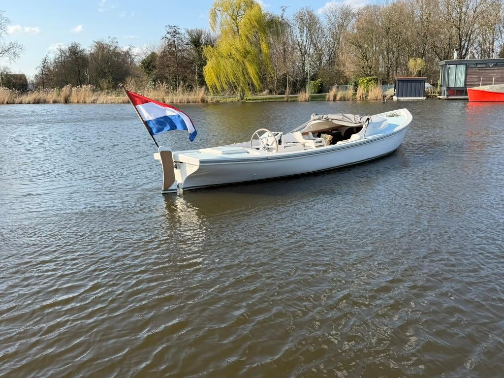 Prachtige polyester Cabinsloep /sloep (2xslaap) INSTAPKLAAR!, Watersport en Boten, Sloepen, Ophalen, Gebruikt, Binnenboordmotor