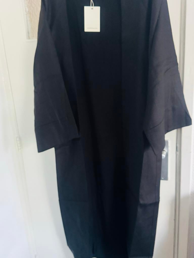 Zwarte abaya van merrachi, Kleding | Dames, Ophalen of Verzenden, Nieuw, Maat 38/40 (M), Zwart