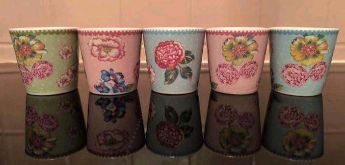 5 eierdopjes van Room Seven met bloemmotief, Huis en Inrichting, Keuken | Servies, Keramiek, Overige typen, Ophalen of Verzenden