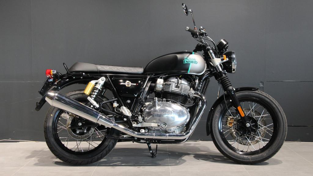 Royal-Enfield INTERCEPTOR 650 (bj 2024), Motoren, Motoren | Royal Enfield, Lorentzlaan 14
3401 MX  IJSSELSTEIN UT, Bedrijf, Toermotor