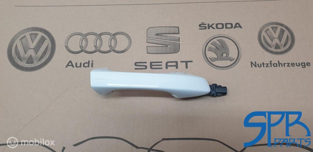 GOLF 7 LC9A KEYLESS Deurgreep Rechtsvoor GREEP 5G0837206Q, Gebruikt, Volkswagen, Ophalen of Verzenden, Volkswagen