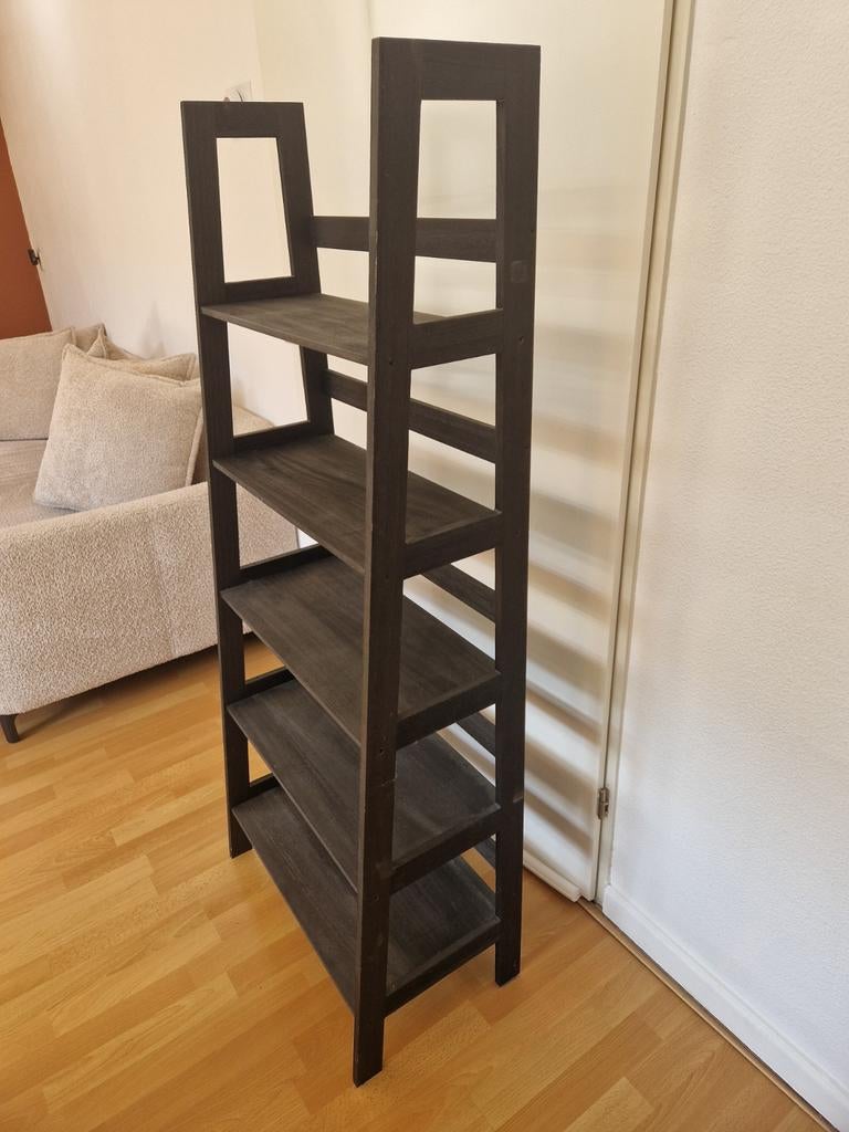 Planken kast, Ophalen