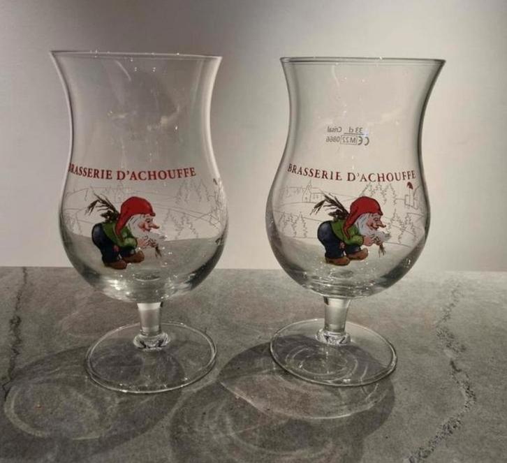 Twee originele La Chouffe bierglazen 0,33cl. In nieuwstaat,, Verzamelen, Biermerken, Zo goed als nieuw, Glas of Glazen, Overige merken