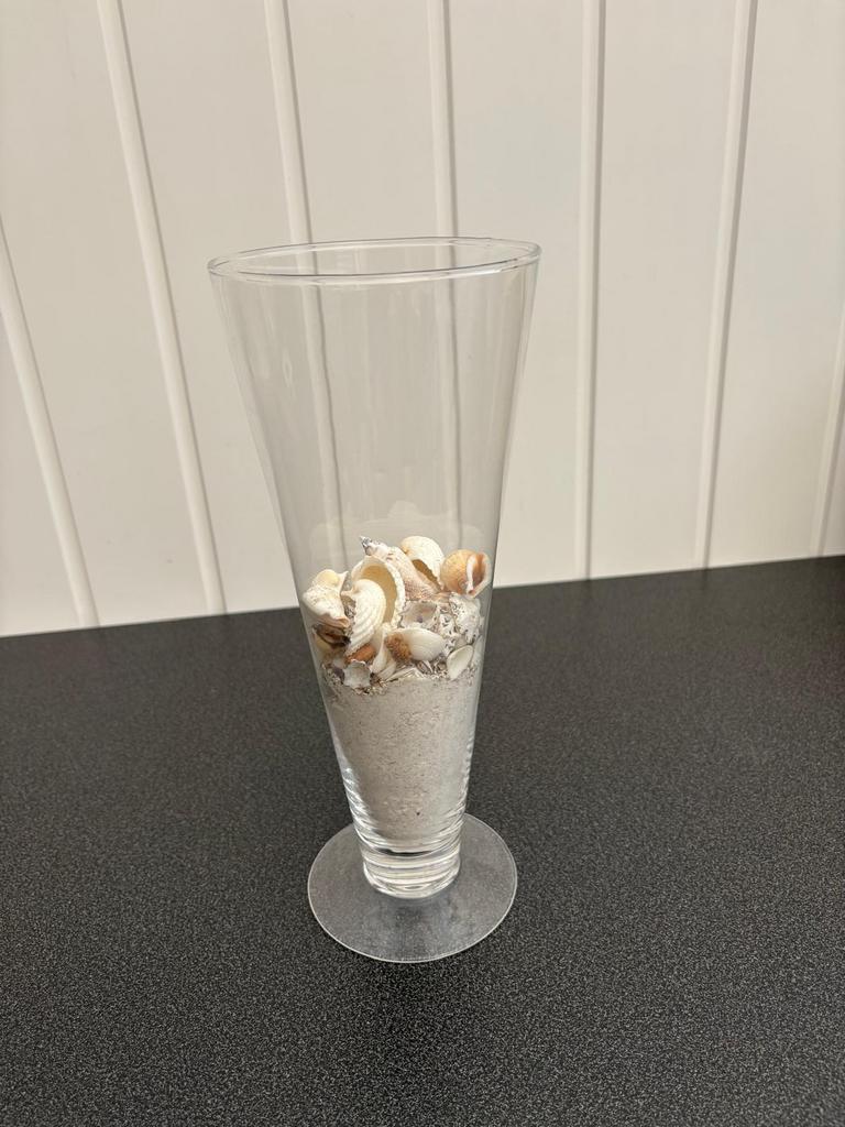 Vaas met zand en schelpen, Huis en Inrichting, Woonaccessoires | Vazen, Ophalen, Overige kleuren, Minder dan 50 cm, Glas