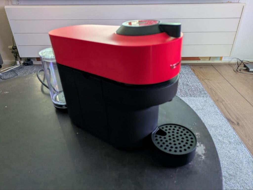Nespresso Vertuo 2 maanden oud, Ophalen of Verzenden, Zo goed als nieuw, Koffiemachine
