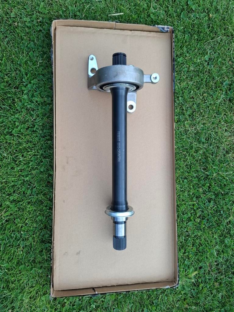 Nieuwe aandrijfas rechtsvoor Honda Civic/CR-V/Element, Auto-onderdelen, Ophalen of Verzenden, Nieuw, Honda