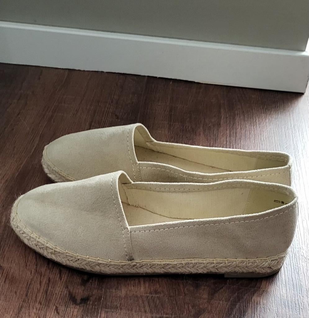 Espadrilles maat 40 Nieuw, Beige, Nieuw, Ophalen of Verzenden, Espadrilles of Moccasins