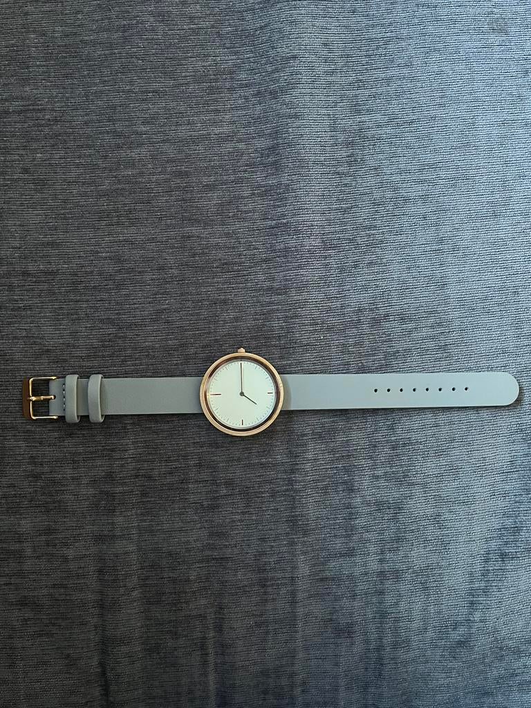 Minimalistisch dameshorloge met leren band (nieuwstaat), Overige materialen, Leer, Polshorloge, Zo goed als nieuw