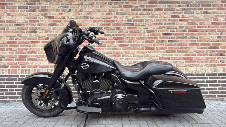 Harley Davidson 103 FLHX Street Glide Black Out Streetglide, Motoren, Motoren | Harley-Davidson, Bedrijf, Toermotor, meer dan 35 kW