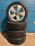 Originele Skoda Octavia / Yeti 17 inch set met All Seasons, Auto-onderdelen, Banden en Velgen, Ophalen, Gebruikt, Banden en Velgen