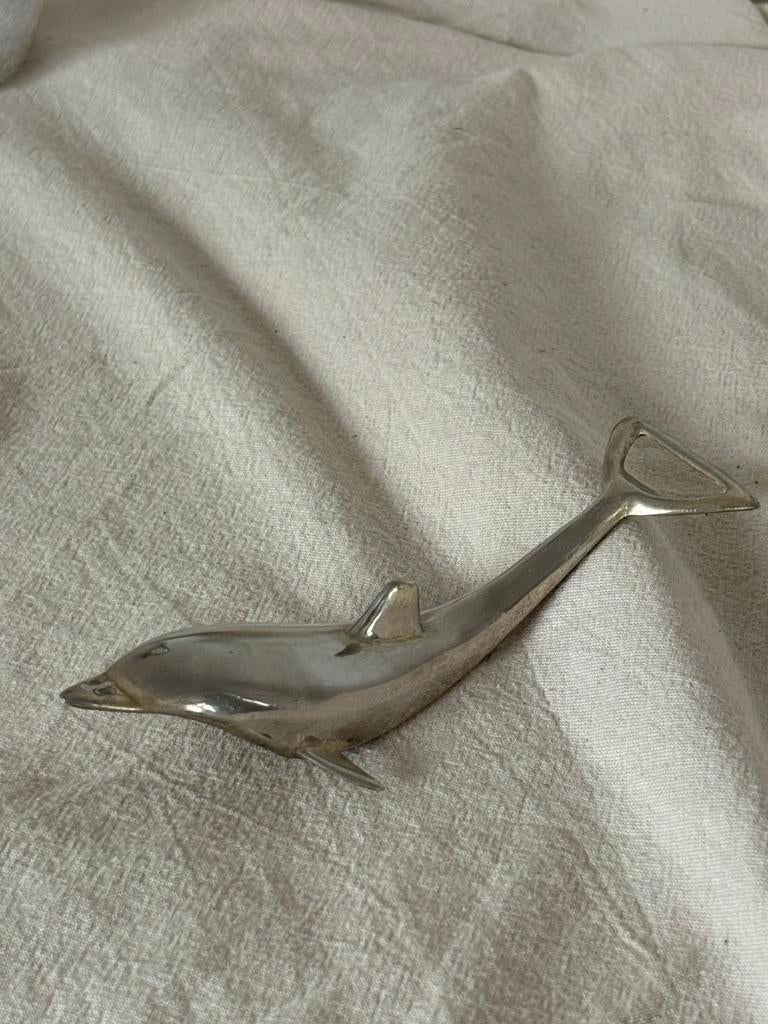 Vintage metalen zilverkleurige ‘dolfijn’ flessenopener l16cm, Ophalen of Verzenden, Zo goed als nieuw, Rvs of Chroom, Vaatwasserbestendig
