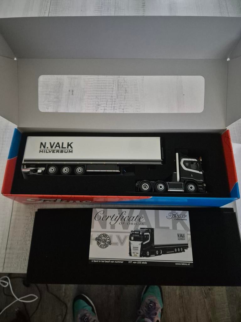 Tekno valk, Ophalen of Verzenden, Nieuw, DDR4