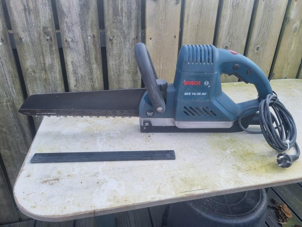 Electiche zaag, Ophalen, 1200 watt of meer, 70 mm of meer