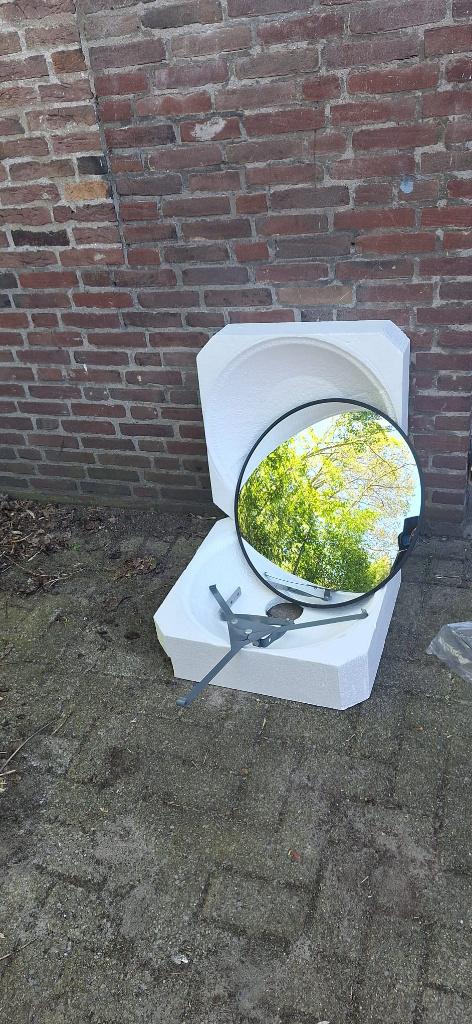 Verkeersspiegel / veiligheidsspiegel (convex) + muurbeugel, Ophalen, Rond, Zo goed als nieuw, Minder dan 100 cm