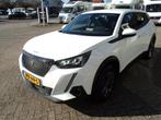 Peugeot 2008 1.2 PureTech Active Pack, Stof, Gebruikt, 1199 cc, Wit