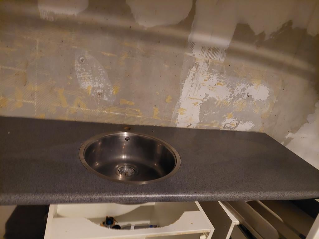 Aanrechtblad met ronde wasbak, 255 5 cm breed, Ophalen, Gebruikt, Overige typen, Kunststof