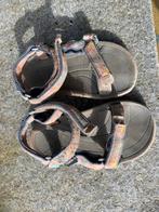 Sandalen Teva’s maat 25, Ophalen, Gebruikt, Meisje, Overige typen