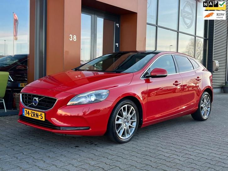 Volvo V40 1.6 T3|Leer|Xenon|Camera+PDC|Bluetooth|Panodak|, Auto's, Volvo, Bedrijf, Te koop, V40, ABS, Achteruitrijcamera, Airbags