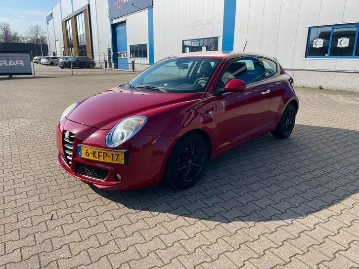 Alfa Romeo MiTo 1.3D 62KW 2013 Rood,Leder,Klima,Navi,top,top, Auto's, Alfa Romeo, Particulier, MiTo, ABS, Airbags, Airconditioning