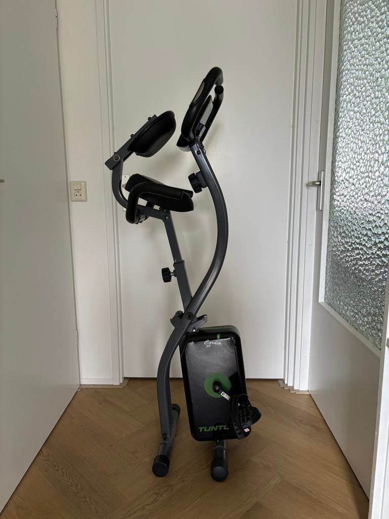 Tunturi Cardio Fit B25 X Hometrainer - Opvouwbaar, Ophalen, Zo goed als nieuw, Metaal, Benen