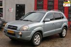 Hyundai Tucson 2.0i Dynamic , AIRCO , Cr CONTOL , TREKHAAK, Gebruikt, 4 cilinders, Metallic lak, Origineel Nederlands
