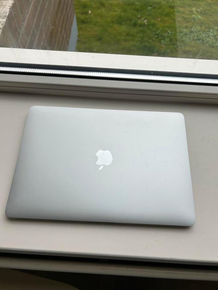 MacBook Air 13” 2020 M1 – Scherm rechts defect – Doos + bon, Computers en Software, Apple Macbooks, Gebruikt, MacBook Air, 13 inch