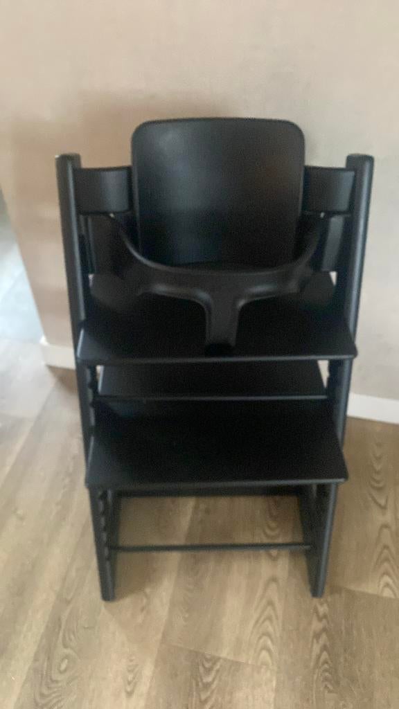 Stokke tripp trapp kinderstoel met babyset, Ophalen, Zo goed als nieuw, Meegroeistoel