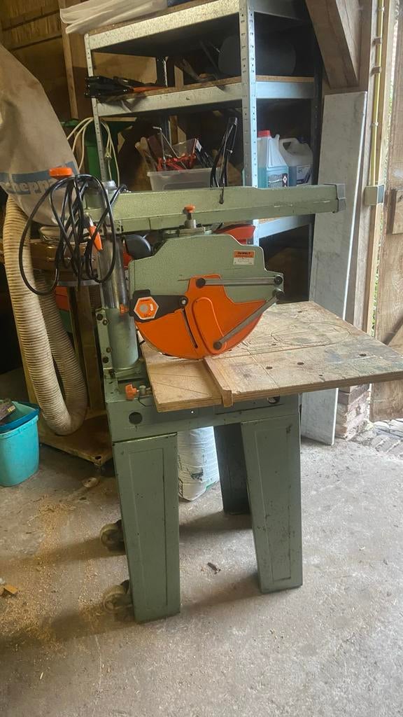 DeWalt Radial Arm Zaag Model 1370 met Scheppach Afzuigsyst., Doe-het-zelf en Verbouw, Gereedschap | Zaagmachines, Ophalen, Gebruikt