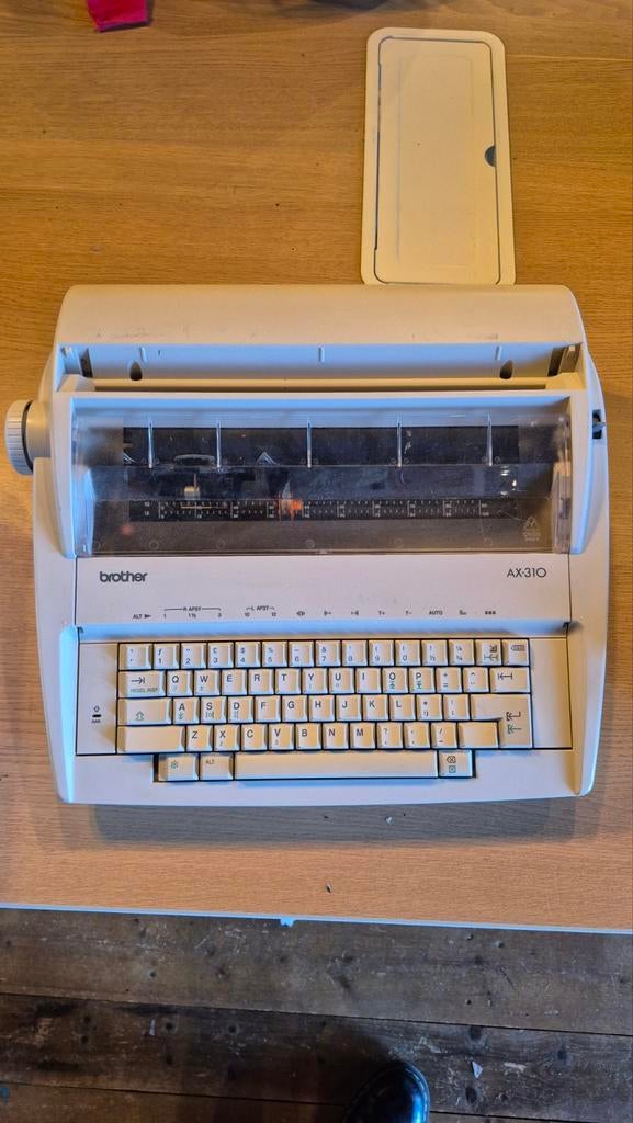 Brother AX-310h elektrische typemachine, Diversen, Typemachines, Ophalen
