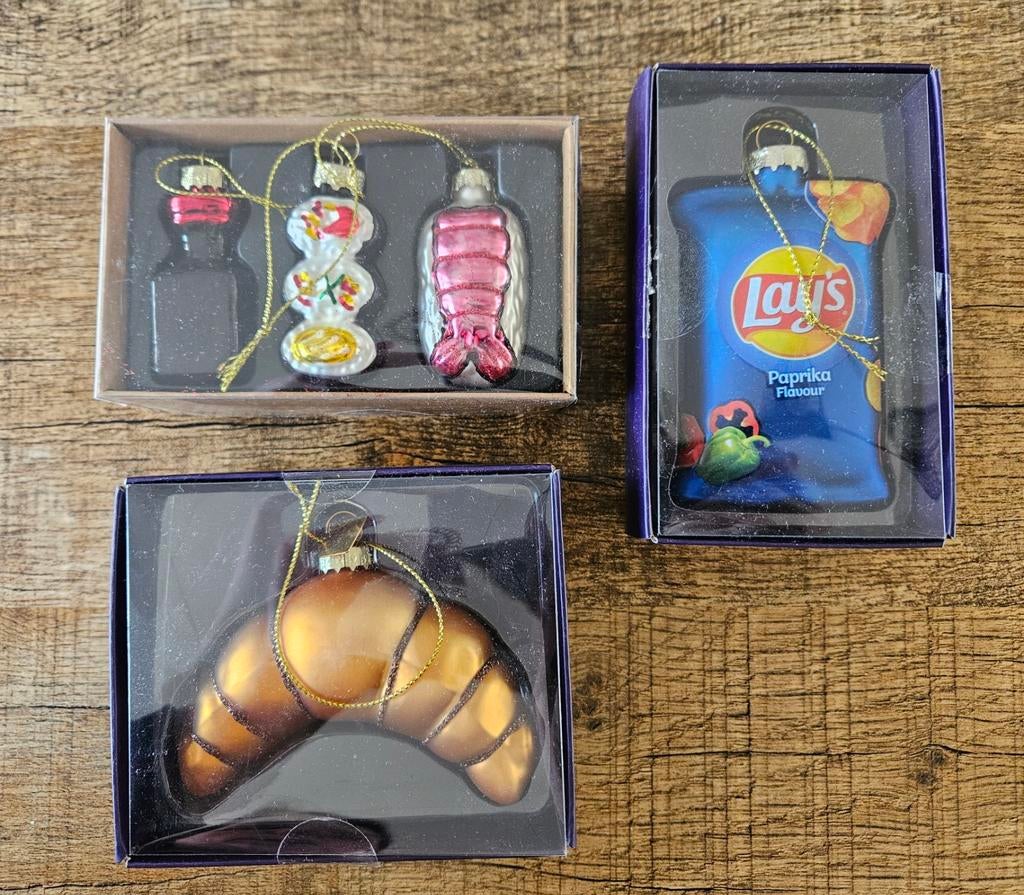 KERSTHANGERS LAYS CROISSANT EN SUSHI, Ophalen of Verzenden, Zo goed als nieuw