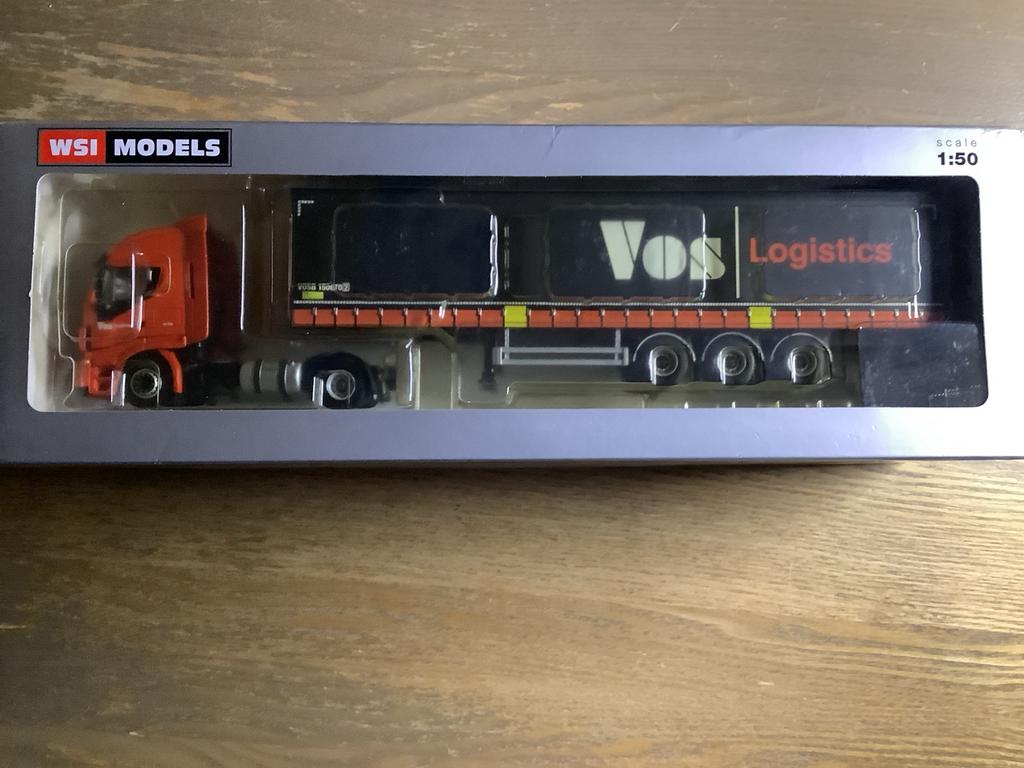 WSI Models Iveco Stralis Hi-Way Vos Logistics 1:50, Hobby en Vrije tijd, Modelauto's | 1:50, Ophalen of Verzenden, Nieuw, Bus of Vrachtwagen