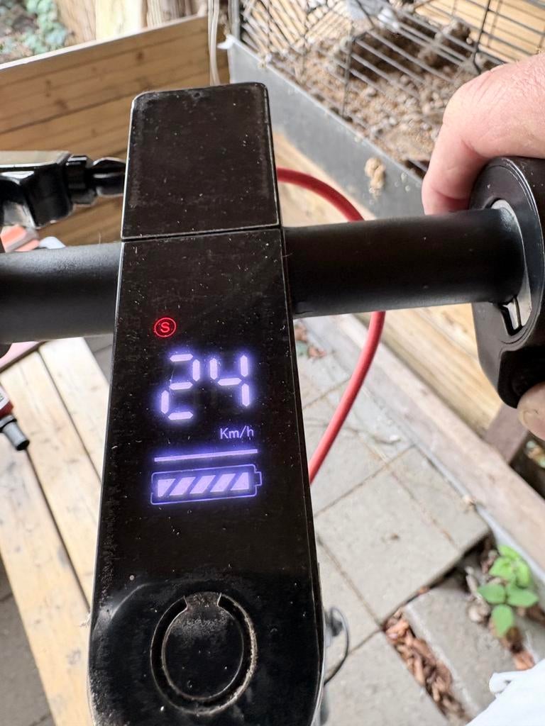 AOVO elektrische step, Fietsen en Brommers, Steps, Ophalen, Gebruikt, Elektrische step (E-scooter)