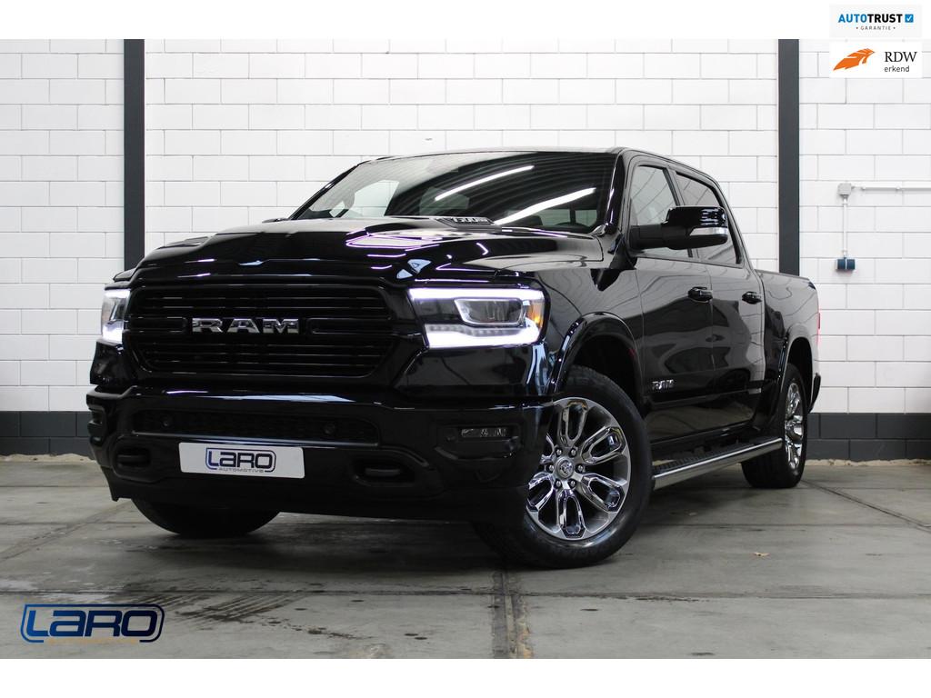 Dodge Ram 1500 5.7 V8 4x4 Crew Cab Laramie | 12" Scherm Prin, Automaat, Gebruikt, 5654 cc, Zwart