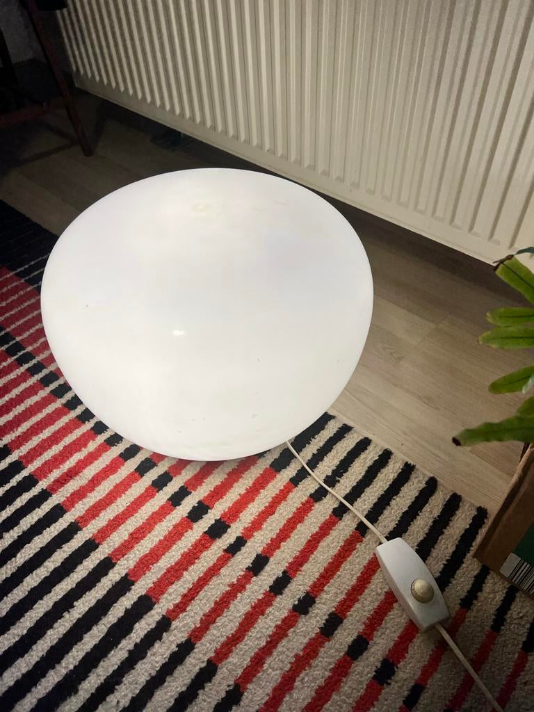 IKEA vintage vloerlamp, Huis en Inrichting, Lampen | Vloerlampen, Ophalen, Gebruikt, Kunststof, Minder dan 100 cm