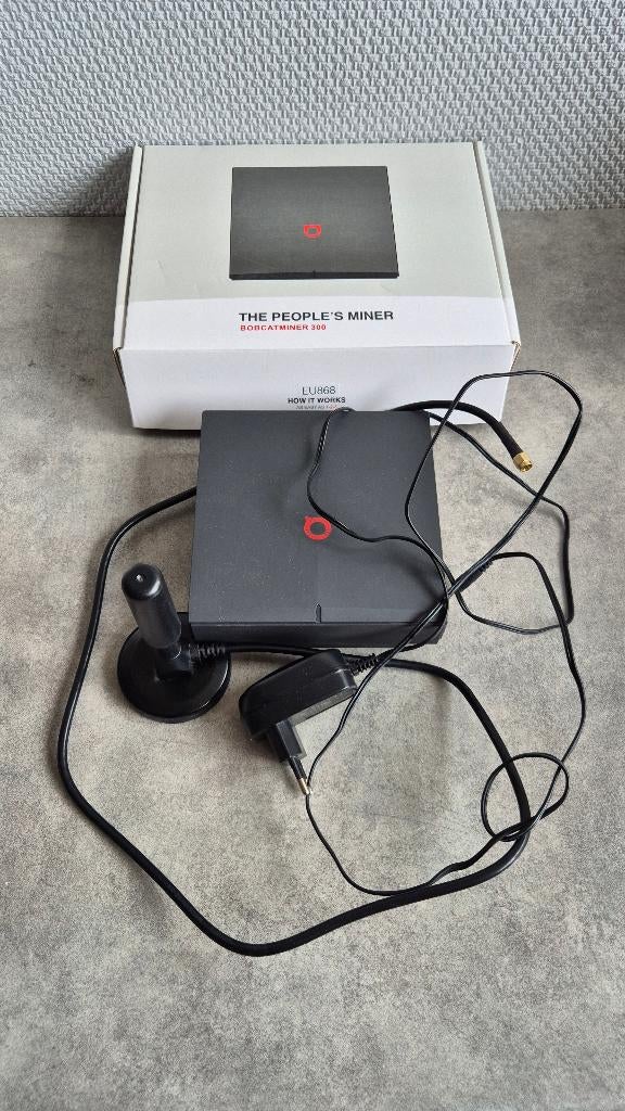 Bobcat miner 300 EU868, Computers en Software, Routers en Modems, Gebruikt, Router, Ophalen of Verzenden