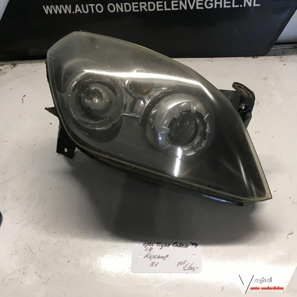 Opel Tigra Cabrio 1.8 B 2004 2500046   Koplamp Linksvoor of
