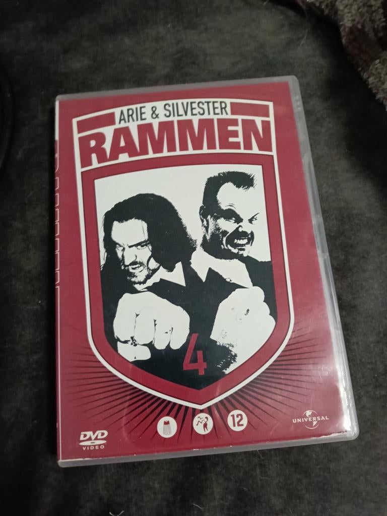 Arie & Silvester Rammen 4 DVD, Cd's en Dvd's, Vanaf 12 jaar, Ophalen of Verzenden, Zo goed als nieuw