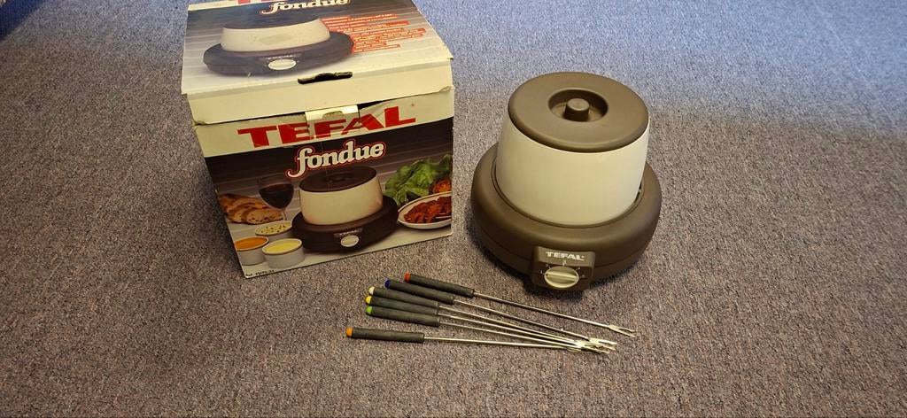 Fondue stel .In perfecte staat, Ophalen, Zo goed als nieuw