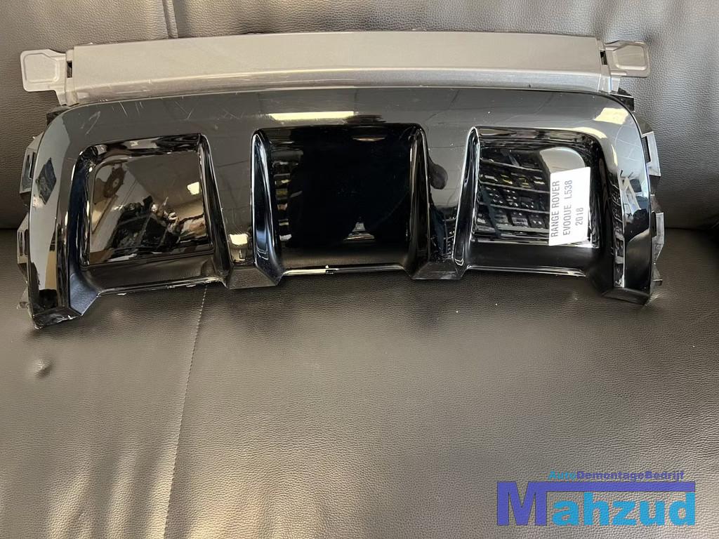 LAND ROVER EVOQUE L538 Diffuser achterbumper plaat 2011-2019, Abbey Road, Whitley 1
CV3 4LF  Coventry, Achter, Bumper, Jaguar Land Rover Limited
