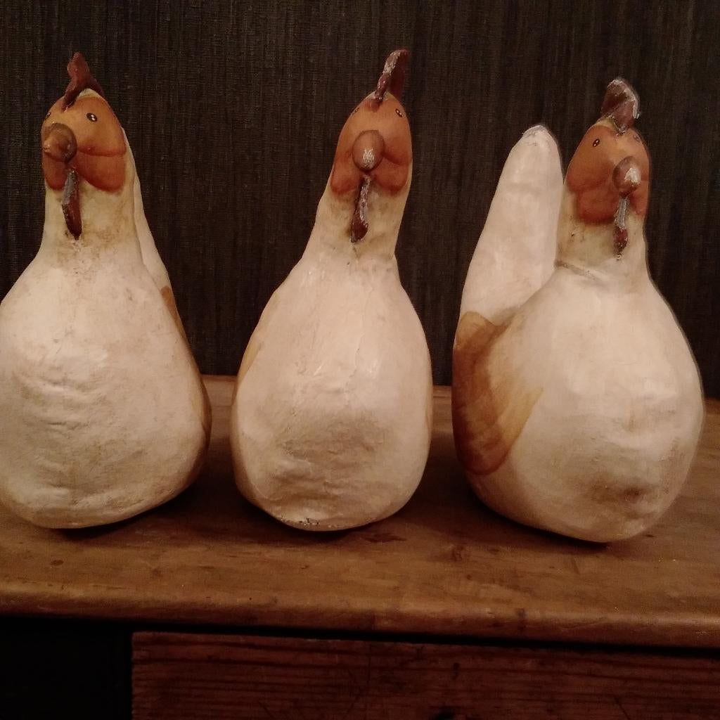 Prachtige papier-mache kippen. 3 stuks, Ophalen of Verzenden