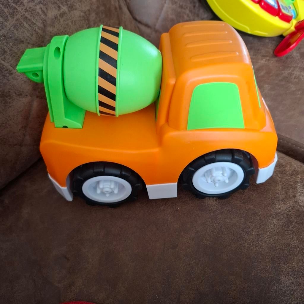 Speelgoed cementwagen, Ophalen