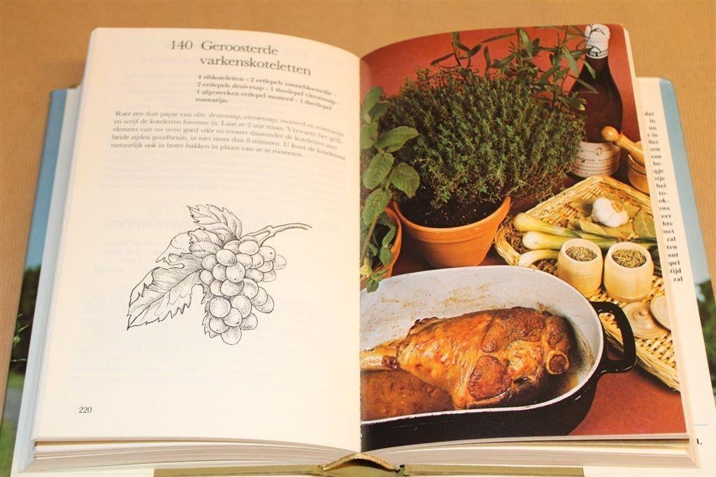 Groot Kruiden Kookboek van Wina Born — Met Foto\'s, Boeken, Kookboeken, Ophalen of Verzenden, Gelezen, Azië en Oosters