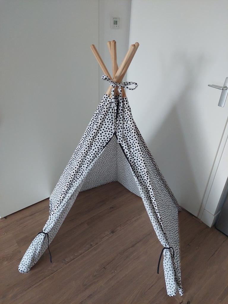 Handgemaakte tipi tent, Ophalen, Zo goed als nieuw