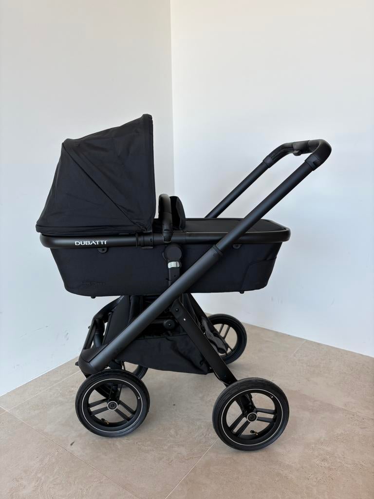 Dubatti One Black NIEUWSTAAT, Kinderen en Baby's, Buggy's, Ophalen, Nieuw, Overige merken, Verstelbare rugleuning