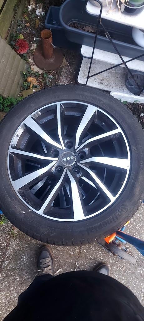 17 icnh mak velgen a4, Ophalen