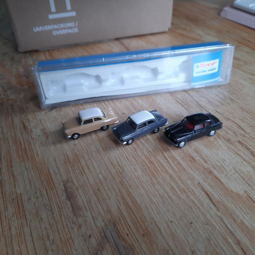 2 Dkw Junior en een Borgward, Ophalen of Verzenden, Bus of Vrachtwagen, Roco