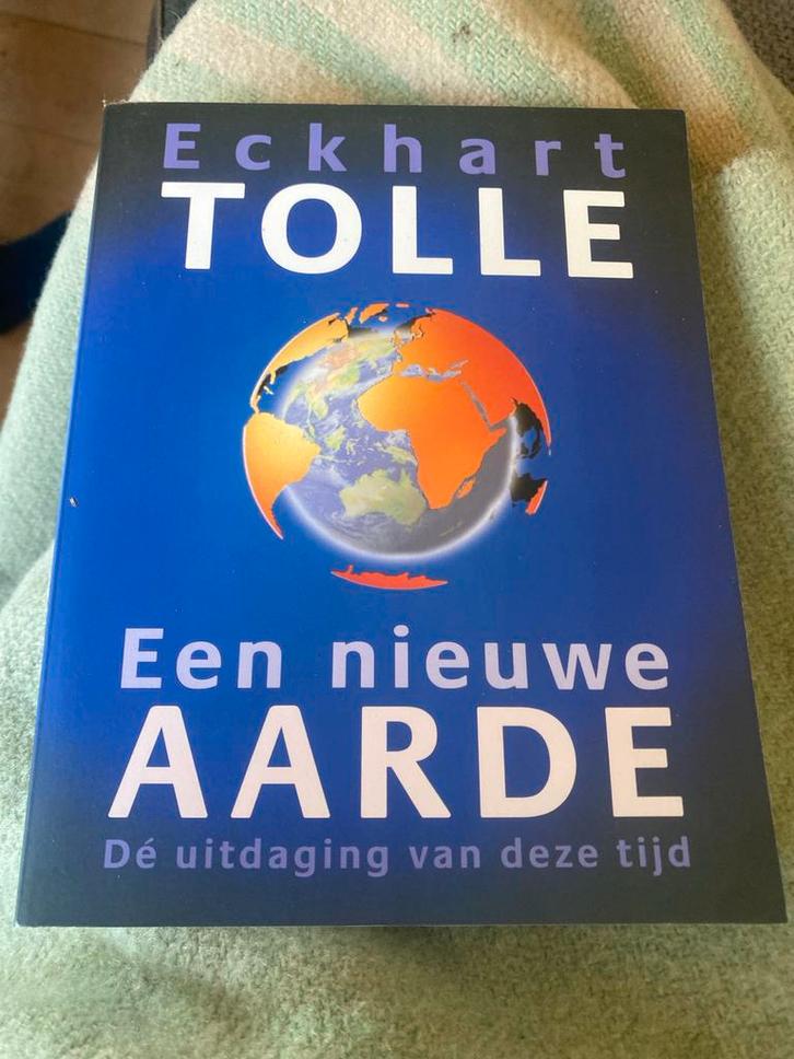 Een nieuwe aarde - Eckhart Tolle, Boeken, Esoterie en Spiritualiteit, Zo goed als nieuw, Achtergrond en Informatie, Spiritualiteit algemeen