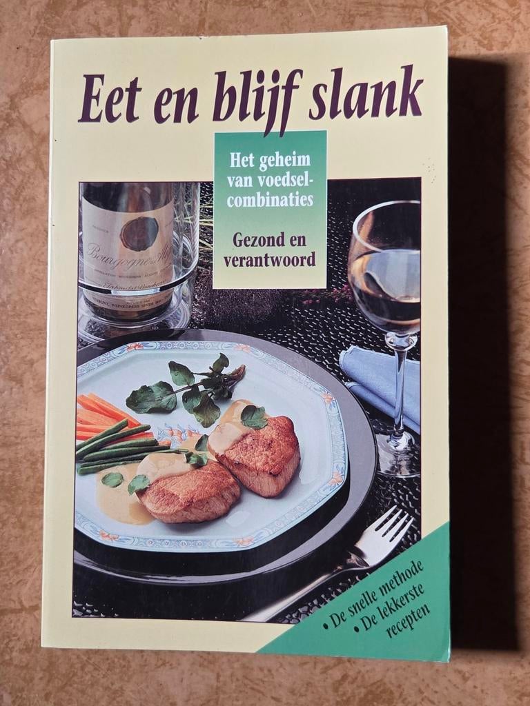 Eet en blijf slank - Het geheim van voedselcombinaties, Boeken, Gezondheid, Dieet en Voeding, Ophalen of Verzenden, Zo goed als nieuw
